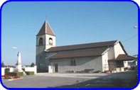 monument aux morts déplacé pr&egrave;s de l`&eacute;glise